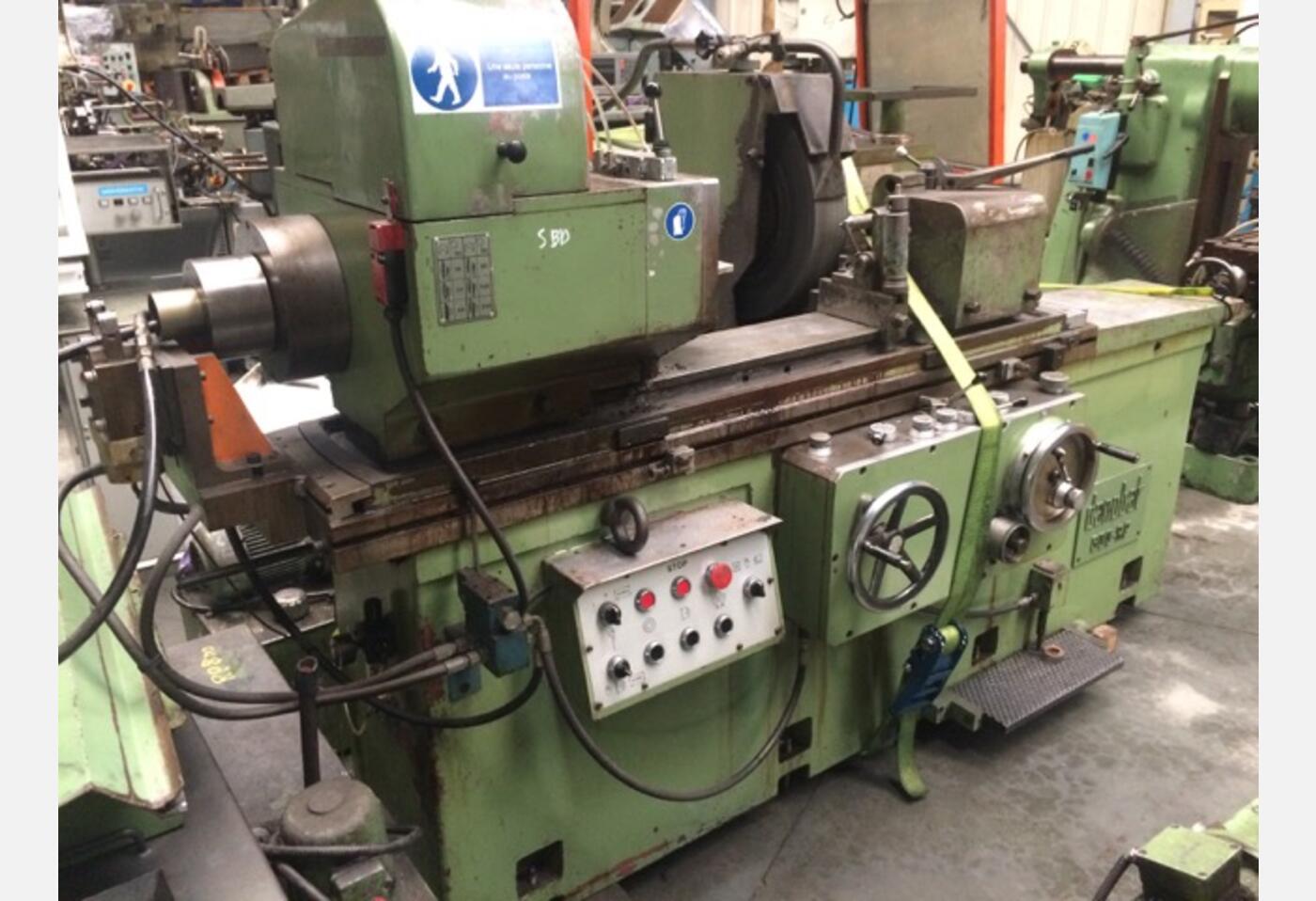 6684 CYLINDRICAL GRINDING MACHINE DANOBAT 800 RP