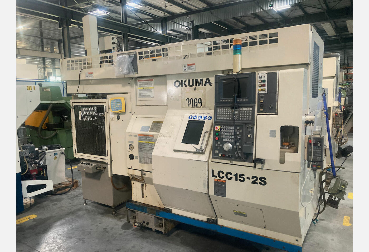 7425_TOUR_CNC_OKUMA_LCC15_2S