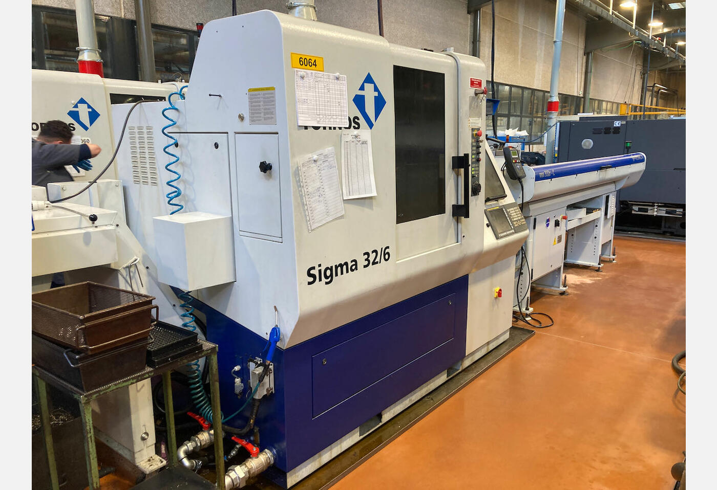 EX825 TOUR CNC TORNOS SIGMA 32 6