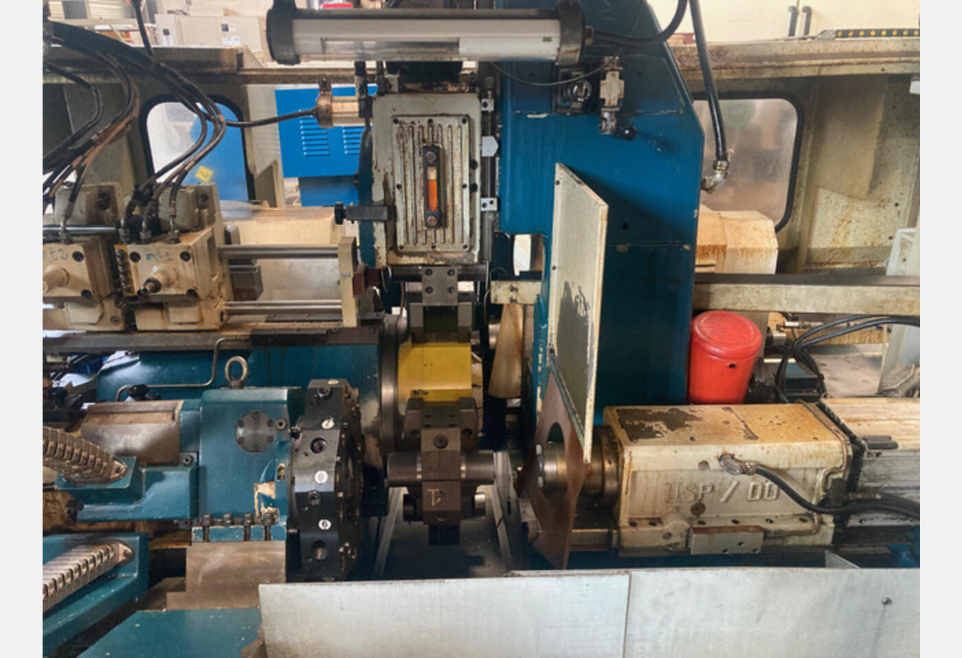 7369 MACHINE DE TRONÇONNAGE SINICO TR60 4